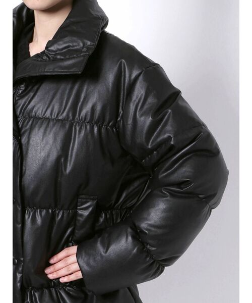 パッファーダウンジャケット