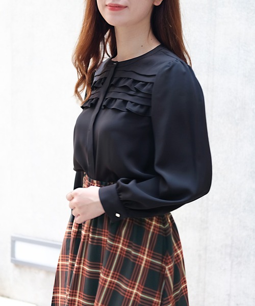 STRAWBERRY-FIELDS（ストロベリーフィールズ）の「ライトベネ　シャツ・ブラウス（シャツ/ブラウス・レディース・ピンク/ブラック/オフホワイト/ライトグレー/ピンク系その他・2）」の3枚目の写真