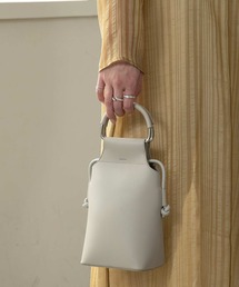 Amiur | bucket handle bag(ハンドバッグ)
