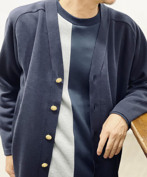 NOLLEY'S goodman(ノーリーズグッドマン)の「ミラノリブ メタルボタン カーディガン(※ハリの強い質感と金ボタンでジャケット替わりにも使える1着)(カーディガン/ボレロ・メンズ・ダークネイビー/ホワイト系その他6・LARGE/MEDIUM)」の2枚目の写真