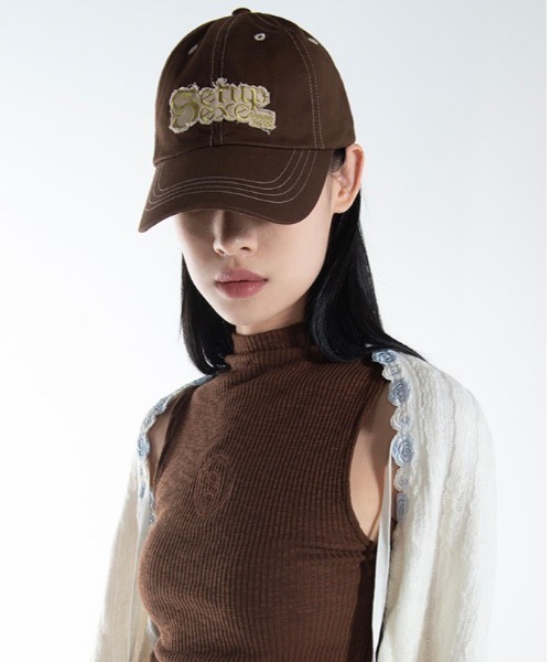 SETUP-EXE★韓国★人気★★EXE★ LOGO BALL CAP 2色 SETUP‐EXE】STUDDED LOGO BALL CAP / 【セットアップエグゼ