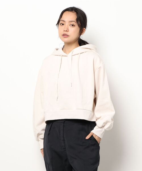 ehka sopo（エヘカソポ）の「ショート丈パーカー（パーカー・レディース・ラベンダー/オフホワイト/ベージュ・ﾌﾘ-）」の6枚目の写真