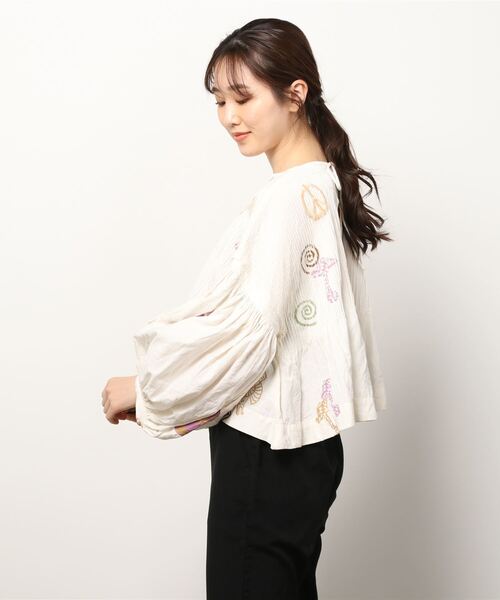 Story mfg.（ストーリーエムエフジー）の「【STORY MFG.】ストーリー・エムエフジー MON TOP（シャツ/ブラウス・レディース・ホワイト・SMALL）」の3枚目の写真