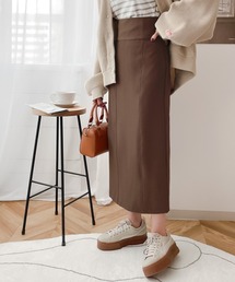 華奢魅え。ハイウエストバックスリットロングスカート