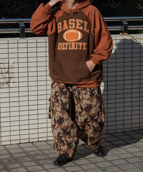 kutir(クティール)の「配色切り替えサガラ刺繍パーカー(パーカー・メンズ・ライトグレー/ダークブラウン/カーキ・MEDIUM/LARGE)」の5枚目の写真
