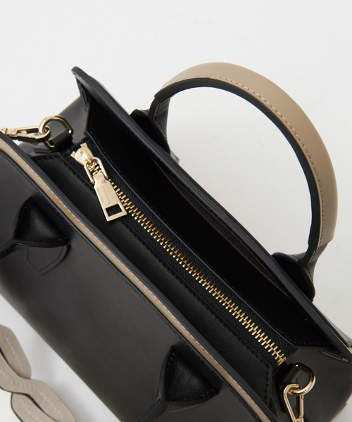 LOWELL things（ロウェル　シングス）の「Qredeux/レザーツイストショルダートートBAG(M)（トートバッグ・レディース・ブラック/ラベンダー/ライトブルー/アイボリー・フリー）」の21枚目の写真