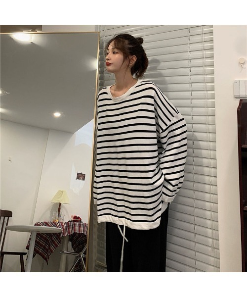 DEVICE(デバイス)の「ボリュームスリーブ ビッグシルエットボーダースウェット トレーナー(スウェット・レディース・ホワイト/ブラック・FREE)」の13枚目の写真