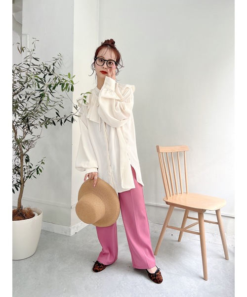 JUMELLE（ジュメロ）の「ラッフルカラーブラウス（シャツ/ブラウス・レディース・ベージュ・FREE）」の16枚目の写真