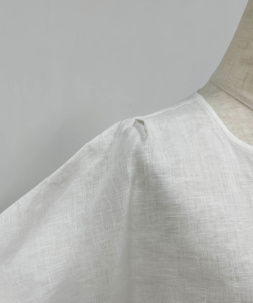 PICCIN（ピッチン）の「フレンチリネンチュニック（シャツ/ブラウス・レディース・ブラック/オフホワイト/カーキ/ブルー系その他/グレイッシュベージュ・M/L）」の11枚目の写真