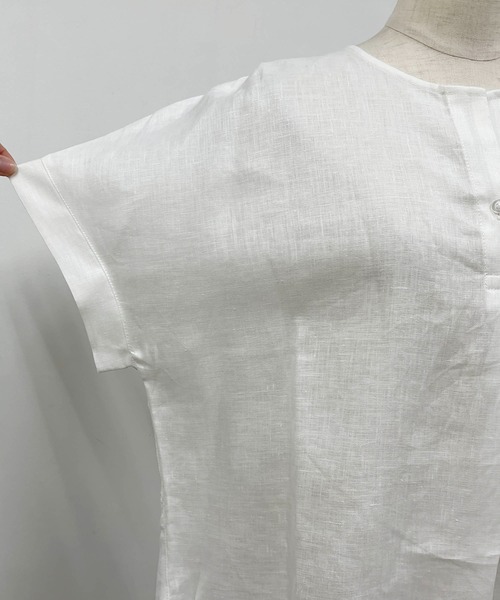 PICCIN（ピッチン）の「フレンチリネンチュニック（シャツ/ブラウス・レディース・ブラック/オフホワイト/カーキ/ブルー系その他/グレイッシュベージュ・M/L）」の12枚目の写真