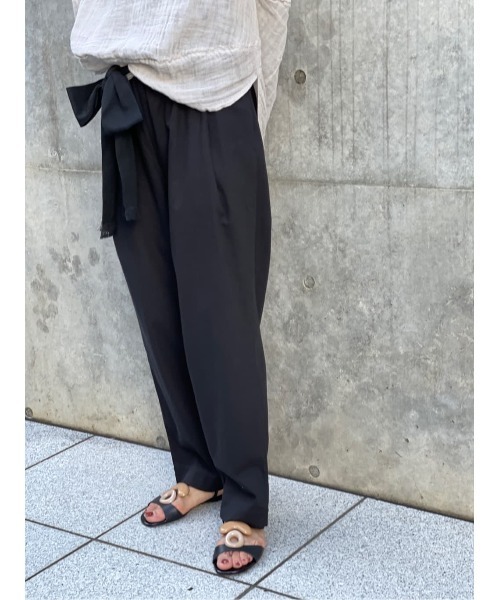 BEARDSLEY(ビアズリー)の「ベルト付きパンツ(その他パンツ・レディース・ホワイト/ブラック・FREE)」の1枚目の写真