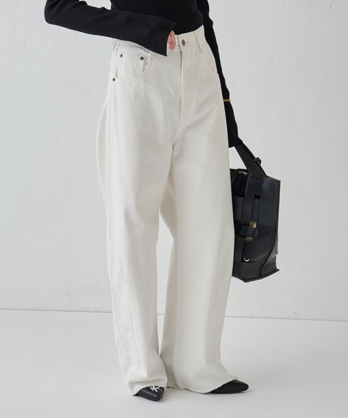 【コラージュ ガリャルダガランテ】ブルージュデニム ホワイト セール】Q.anos/ブルージュデニム/WEB限定/新サイズ展開（デニムパンツ