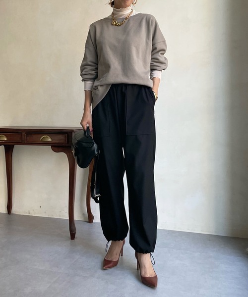 DouDou(ドゥドゥ)の「【新色追加】AW スウェットプルオーバー(スウェット・レディース・チャコールグレー/パープル/オフホワイト/ピンク/ブラウン/ピンク系その他/グレイッシュベージュ・FREE)」の21枚目の写真