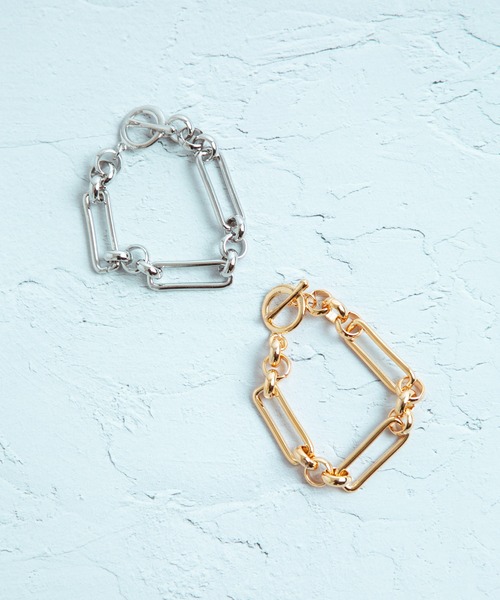 COLOR TOKYO ACCESSORIES(カラートウキョウアクセサリー)の「スクエアチェーンマンテルブレス(ブレスレット・レディース・シルバー/ゴールド・FREE)」の12枚目の写真