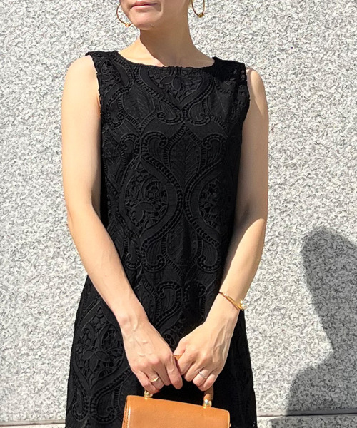 JENNE(ジェンヌ)の「総レースタイトワンピース(ワンピース・レディース・ホワイト/ブラック・SMALL/MEDIUM/X-LARGE/LARGE)」の3枚目の写真