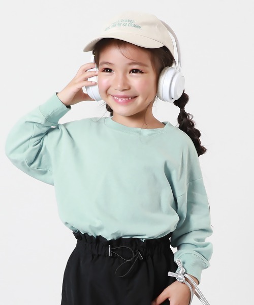 devirock（デビロック）の「綿100% お洗濯してもよれにくい 無地 ビッグシルエット 袖リブ 長袖Tシャツ（Tシャツ/カットソー・キッズ・ブラック/パープル系その他/ダークオリーブ/アイボリー/パープル系その他2/ブラウン系その他/ブルー系その他/ブルー系その他2/グレー/ダークグリーン/ホワイト/グリーン/ピンク/オートミール/パープル系5/イエロー/バイオレット/ブルー系2/レッド系1/ブルー系6/グレー系/オレンジ系2/グレイッシュブルー/グリーン系1/ピンク系1/イエロー系3/ベージュ系その他/ブラック系その他/ボルドー/ブルー系4/ブルー系3/ピンク系2/ブルー系5・100cm/110cm/150cm/120cm/160cm/140cm/130cm/80ｃｍ/90cm）」の14枚目の写真