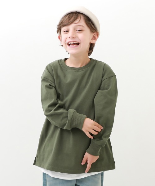 devirock（デビロック）の「綿100% お洗濯してもよれにくい 無地 ビッグシルエット 袖リブ 長袖Tシャツ（Tシャツ/カットソー・キッズ・ブラック/パープル系その他/ダークオリーブ/アイボリー/パープル系その他2/ブラウン系その他/ブルー系その他/ブルー系その他2/グレー/ダークグリーン/ホワイト/グリーン/ピンク/オートミール/パープル系5/イエロー/バイオレット/ブルー系2/レッド系1/ブルー系6/グレー系/オレンジ系2/グレイッシュブルー/グリーン系1/ピンク系1/イエロー系3/ベージュ系その他/ブラック系その他/ボルドー/ブルー系4/ブルー系3/ピンク系2/ブルー系5・100cm/110cm/150cm/120cm/160cm/140cm/130cm/80ｃｍ/90cm）」の12枚目の写真