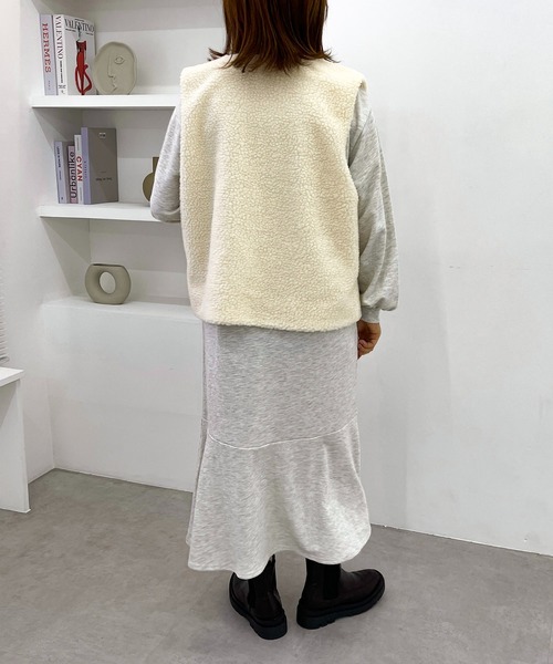 3周年記念アイテム】ボアベストスウェットワンピ―スセット【ZOZOTOWN