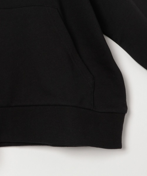 LOWRYS FARM（ローリーズファーム）の「ＶＩＳＩＯＮロゴパーカー　165252（パーカー・キッズ・ブラック/レッド・130cm/150cm/110cm）」の9枚目の写真