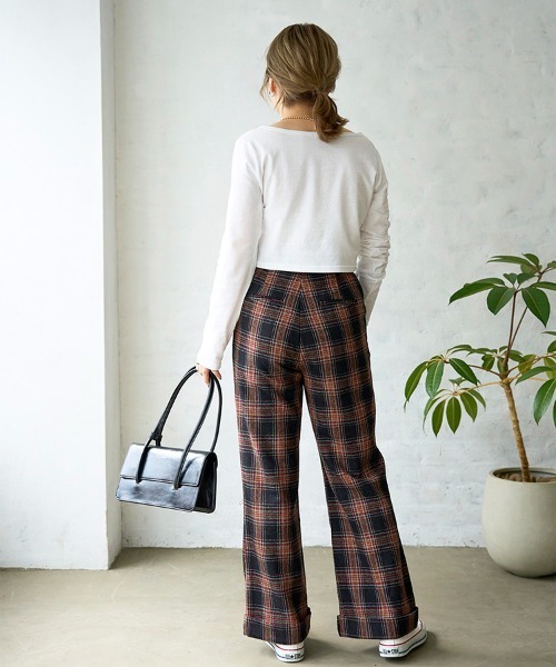 Flugge(フラッジー)の「cropped L/S tee/クロップドロンT(Tシャツ/カットソー・レディース・ブラック/グレー/ホワイト・FREE)」の12枚目の写真