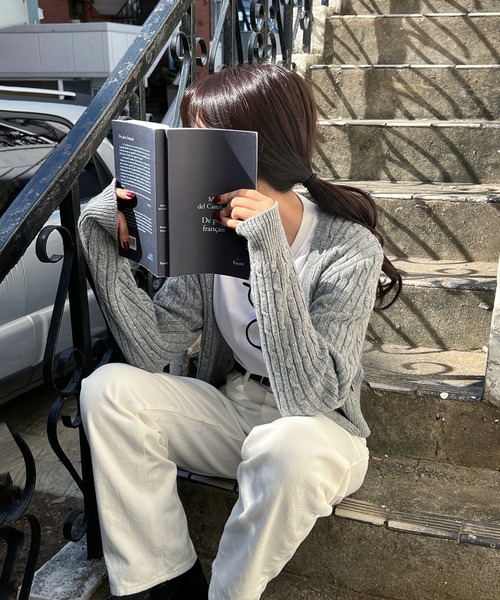 by muni:r(バイ ムニール)の「2WAYケーブルラップニット(ニット/セーター・レディース・アイボリー/ベージュ/グリーン/グレー・FREE)」の17枚目の写真