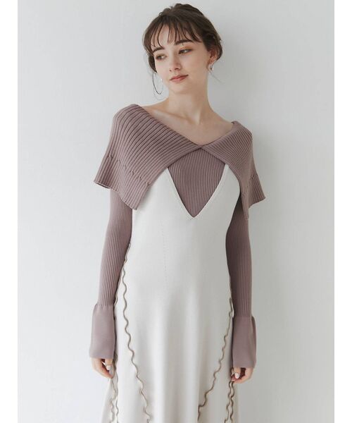 LAGUNAMOON（ラグナムーン）の「ビッグカラーリブニットプルオーバー（ニット/セーター・レディース・ブラック/モカ/アイボリー・FREE）」の13枚目の写真