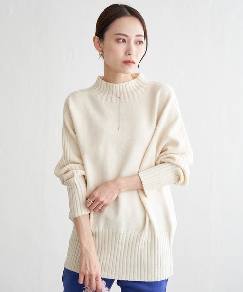 ikka（イッカ）の「ハイネックバックスリットプルオーバー（ニット/セーター・レディース・レモンイエロー/オフホワイト/パープル系その他/ピンク/ブラック・L/M/S）」の9枚目の写真