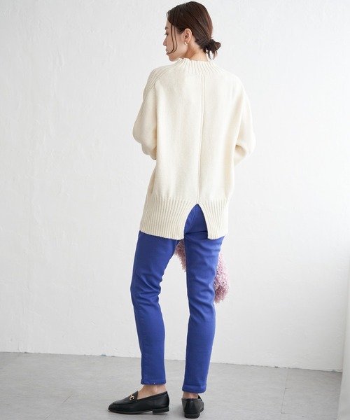 ikka（イッカ）の「ハイネックバックスリットプルオーバー（ニット/セーター・レディース・レモンイエロー/オフホワイト/パープル系その他/ピンク/ブラック・L/M/S）」の6枚目の写真