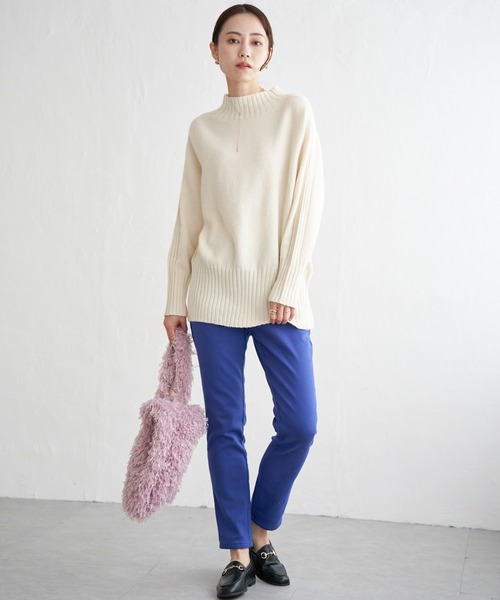 ikka（イッカ）の「ハイネックバックスリットプルオーバー（ニット/セーター・レディース・レモンイエロー/オフホワイト/パープル系その他/ピンク/ブラック・L/M/S）」の7枚目の写真