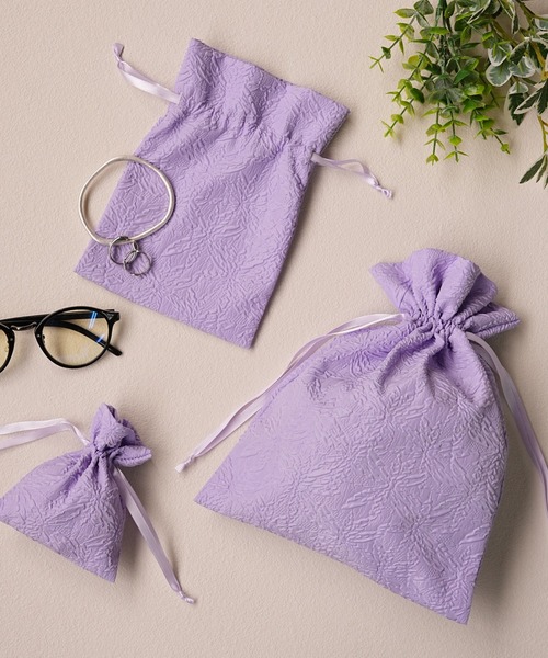 IAMUSE（アイアミューズ）の「ふくれジャガード巾着ポーチ3サイズセット R0387【IAMUSE】（ポーチ・レディース・グリーン系/ピンク系1/グレー系1/ホワイト系1/パープル系・FREE）」の16枚目の写真