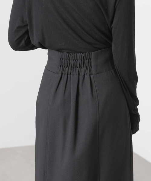 N.（N. Natural Beauty Basic）（エヌエヌナチュラルビューティーベーシック）の「サイドスリットロングスカート（スカート・レディース・オフホワイト/ブラック/イエロー・MEDIUM）」の14枚目の写真