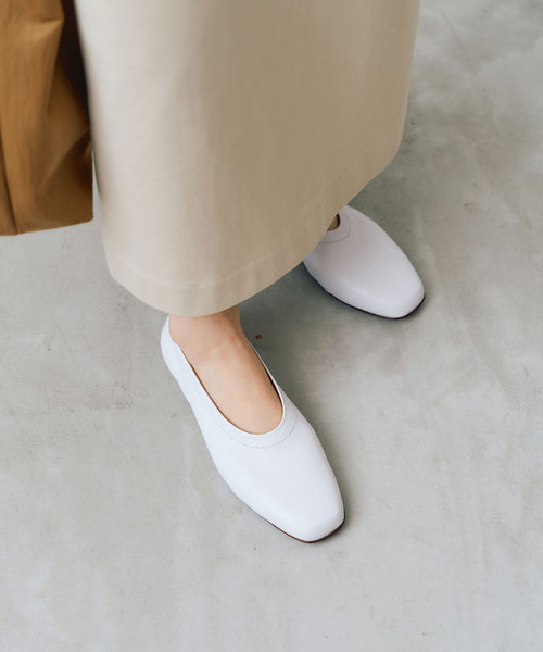 IENA（イエナ）の「【CORSO ROMA 9/コルソローマノーヴェ】フラットシューズ（その他シューズ・レディース・ホワイト/ブラック・36/37/38/39）」の12枚目の写真