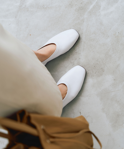 IENA（イエナ）の「【CORSO ROMA 9/コルソローマノーヴェ】フラットシューズ（その他シューズ・レディース・ホワイト/ブラック・36/37/38/39）」の13枚目の写真