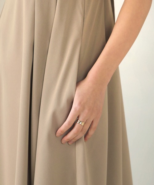 Bab（バブ）の「２WAYストラップジャンパーワンピース（ジャンパースカート・レディース・グレイッシュベージュ/ブラック/ホワイト系その他・M）」の12枚目の写真