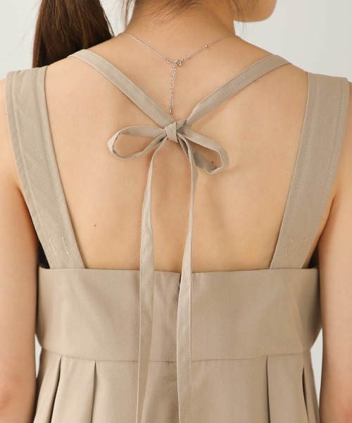 Bab（バブ）の「２WAYストラップジャンパーワンピース（ジャンパースカート・レディース・グレイッシュベージュ/ブラック/ホワイト系その他・M）」の17枚目の写真