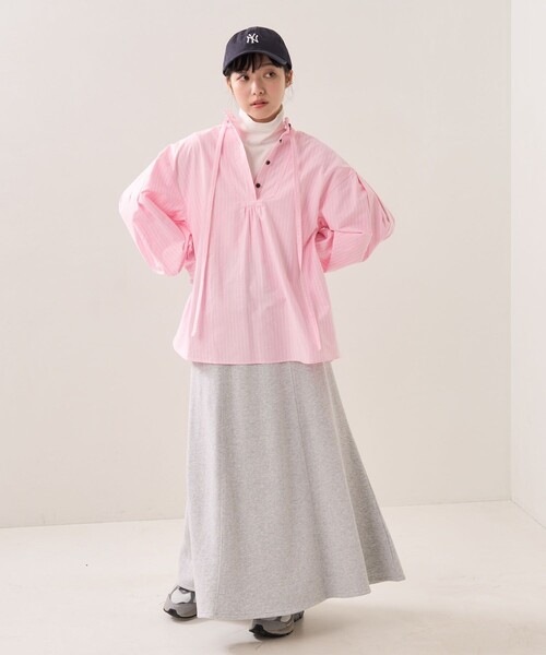 FREAK'S STORE（フリークスストア）の「New Era × FREAK'S STORE/ニューエラ 別注9TWENTY MINI LOGO CAP/別注ニューエラ9TWENTYミニロゴキャップ（キャップ・レディース・ベージュ/ネイビー・ONE SIZE）」の9枚目の写真