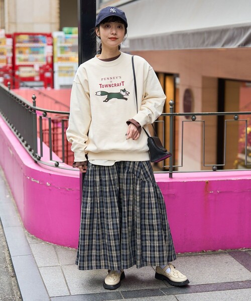 FREAK'S STORE（フリークスストア）の「New Era × FREAK'S STORE/ニューエラ 別注9TWENTY MINI LOGO CAP/別注ニューエラ9TWENTYミニロゴキャップ（キャップ・レディース・ベージュ/ネイビー・ONE SIZE）」の17枚目の写真