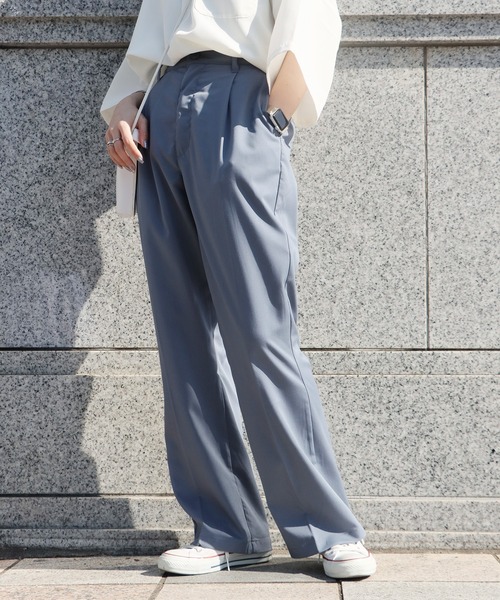 ROOPTOKYO（ループトウキョウ）の「センタープレスフレアパンツ スラックス ワイドレッグ ブーツカット（スラックス・メンズ・ベージュ/サックスブルー/ブラック/オフホワイト・XL/L/M）」の5枚目の写真