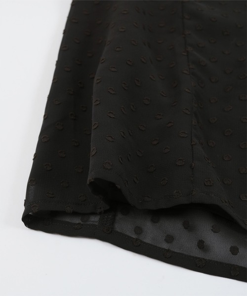 シアードットフレアスリーブブラウス