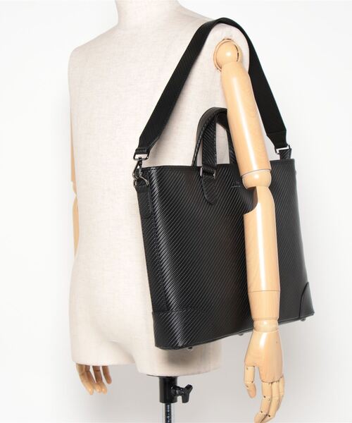 MONSIEUR NICOLE（ムッシュニコル）の「【ex/tra】2WAY レザーブリーフケース（トートバッグ・メンズ・グレイッシュベージュ/ブラック・FREE）」の6枚目の写真