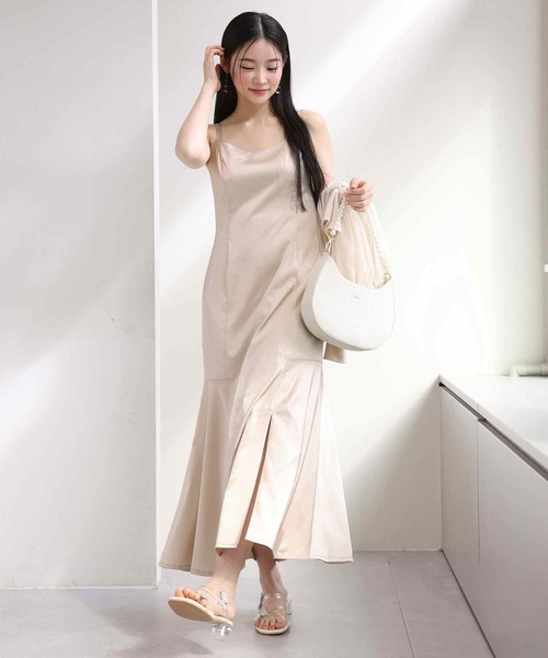 one after another NICE CLAUP（ワンアフターアナザーナイスクラップ）の「マルチWAYで着回せる。チュールカーディガン+キャミワンピース（ワンピース・レディース・アイボリー/ブラック/ピンク・FREE）」の21枚目の写真