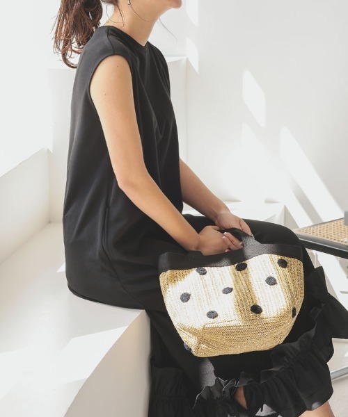 DONOBAN(ドノバン)の「ペーパー風手提げバッグ(トートバッグ・レディース・ベージュ系その他/ブラック系その他・ONESIZE)」の3枚目の写真