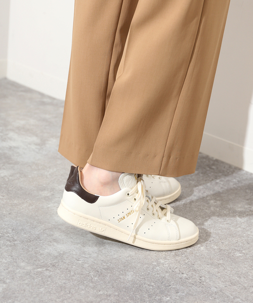 SLOBE IENA（スローブイエナ）の「【ADIDAS/アディダス】STANSMITH LUXスニーカー（スニーカー・レディース・アイボリー・24.5cm/23cm/23.5cm/24cm/22.5cm）」の7枚目の写真