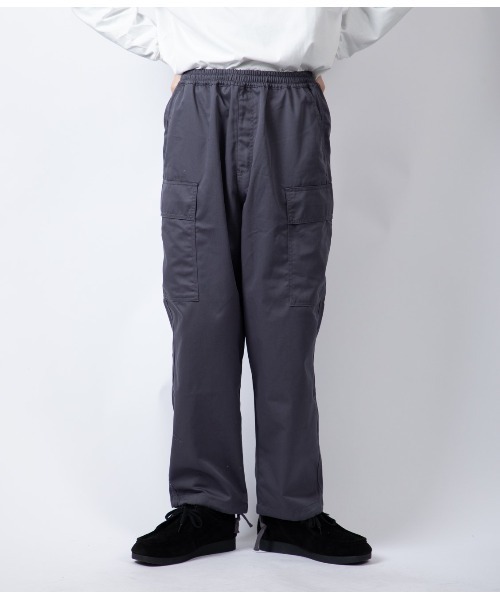 Beno（ビーノ）の「TCツイル ワイドシルエット イージー カーゴパンツ（カーゴパンツ・メンズ・ブラック/チャコールグレー/カーキ・M/L）」の20枚目の写真