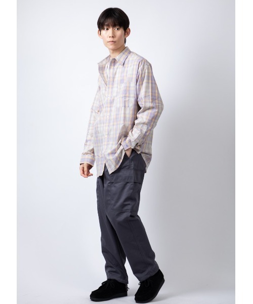 Beno（ビーノ）の「TCツイル ワイドシルエット イージー カーゴパンツ（カーゴパンツ・メンズ・ブラック/チャコールグレー/カーキ・M/L）」の11枚目の写真