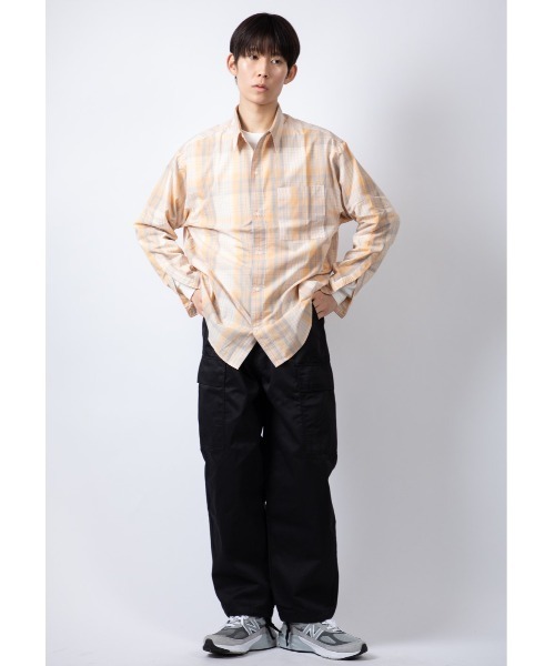 Beno（ビーノ）の「TCツイル ワイドシルエット イージー カーゴパンツ（カーゴパンツ・メンズ・ブラック/チャコールグレー/カーキ・M/L）」の7枚目の写真