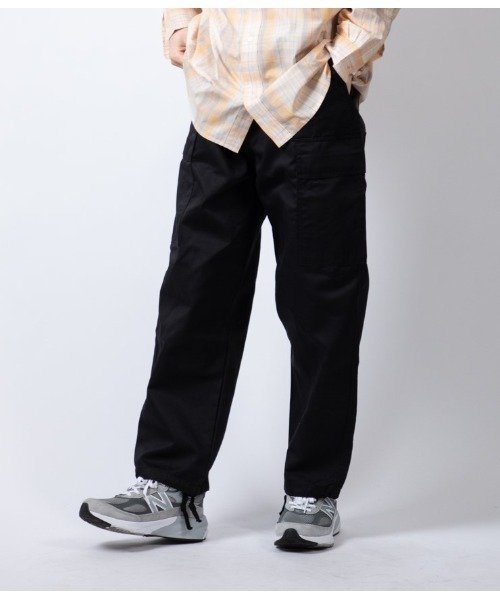 Beno（ビーノ）の「TCツイル ワイドシルエット イージー カーゴパンツ（カーゴパンツ・メンズ・ブラック/チャコールグレー/カーキ・M/L）」の16枚目の写真