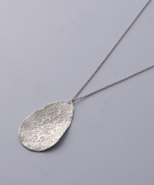 Hawk Company（ホークカンパニー）の「【Hawk Company】アンティークライクメタルモチーフネックレス 5349※（ネックレス・レディース・ゴールド/シルバー・FREE）」の2枚目の写真