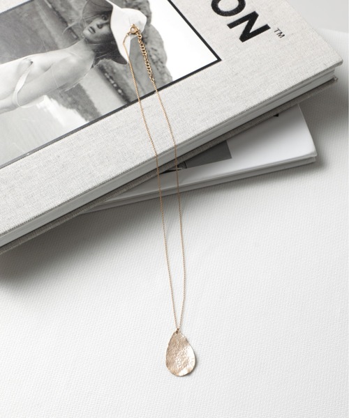 Hawk Company（ホークカンパニー）の「【Hawk Company】アンティークライクメタルモチーフネックレス 5349※（ネックレス・レディース・ゴールド/シルバー・FREE）」の4枚目の写真