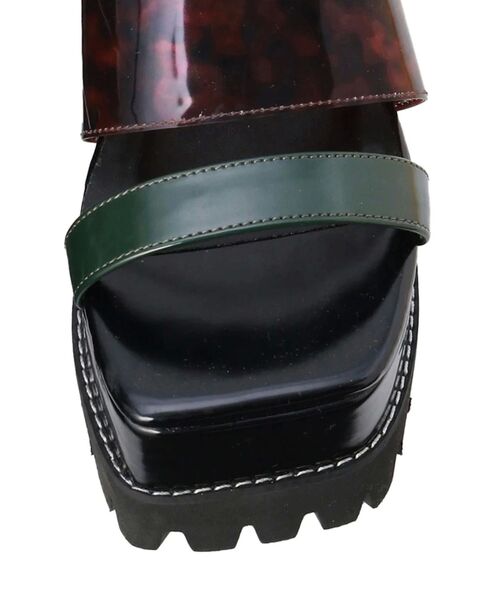 MURUA（ムルーア）の「スクエアトゥスライダーサンダル（サンダル・レディース・ブラック/その他1・22.5/24.5/23.5）」の6枚目の写真